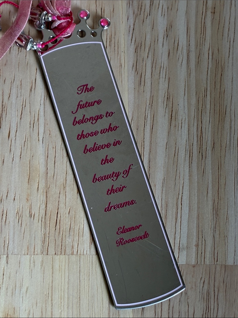 Sacchi Metal Bookmark with Pink Ribbon & Beads - Picture 2 of 7